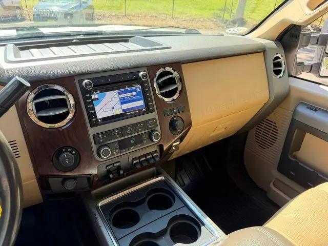 2011 Ford F-250 LARIAT