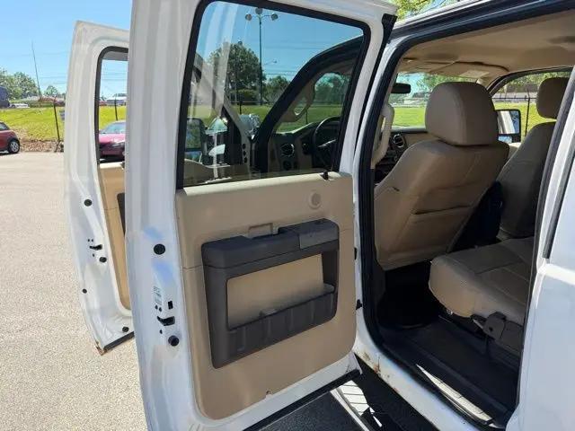 2011 Ford F-250 LARIAT