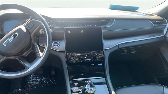 2025 Jeep Grand Cherokee Limited 4x4