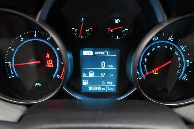 2014 Chevrolet Cruze LS Manual