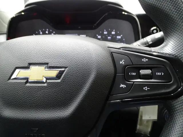 2024 Chevrolet Trax FWD SP