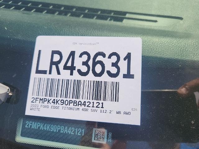 2023 Ford Edge Titanium