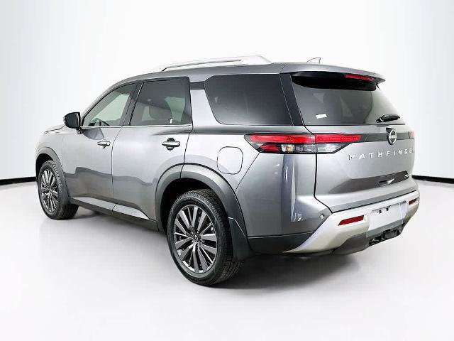 2023 Nissan Pathfinder SL 4WD