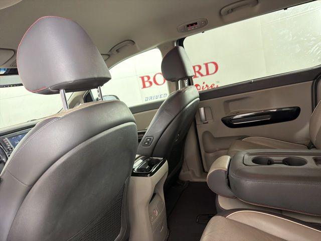 2017 Kia Sedona EX