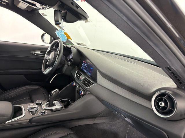 2023 Alfa Romeo Giulia Ti AWD