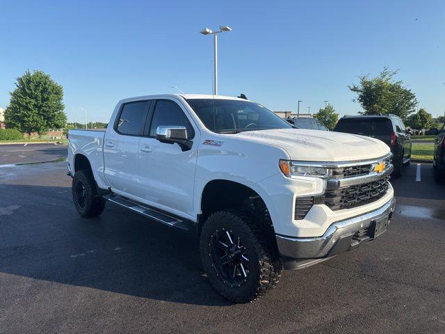 2026 Chevrolet Silverado 1500 4WD Crew Cab Standard Bed LT for sale in Kansas City, MO