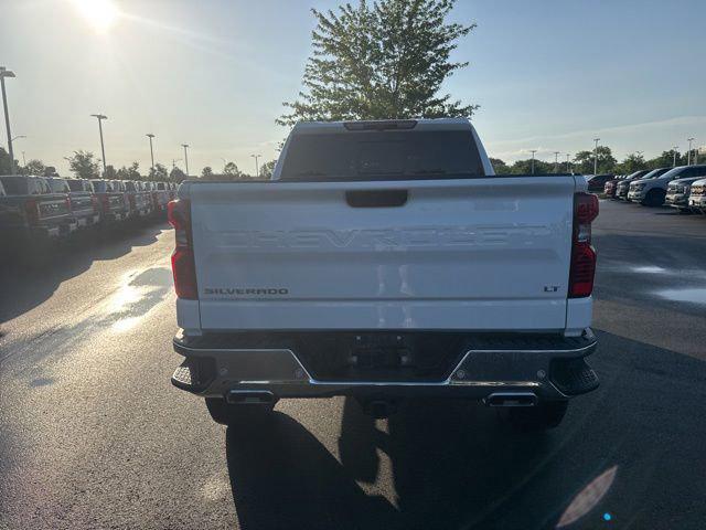 2026 Chevrolet Silverado 1500 4WD Crew Cab Standard Bed LT