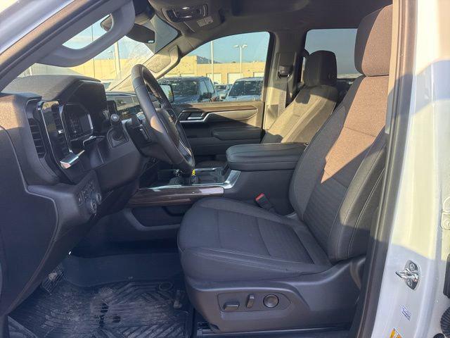 2026 Chevrolet Silverado 1500 4WD Crew Cab Standard Bed LT
