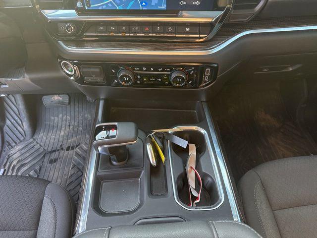 2026 Chevrolet Silverado 1500 4WD Crew Cab Standard Bed LT