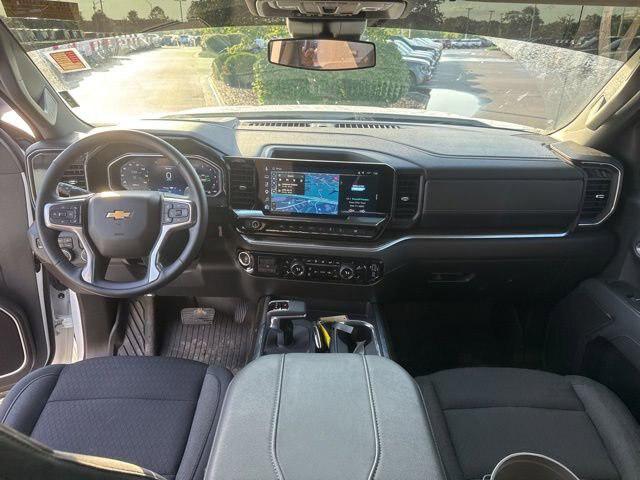 2026 Chevrolet Silverado 1500 4WD Crew Cab Standard Bed LT