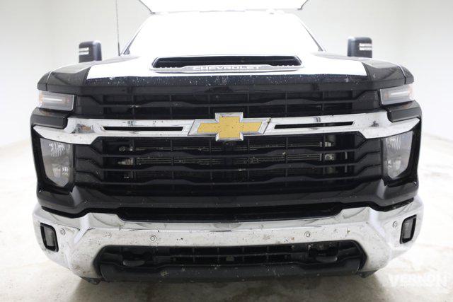 2025 Chevrolet Silverado 2500HD 4WD Crew Cab Standard Bed LT