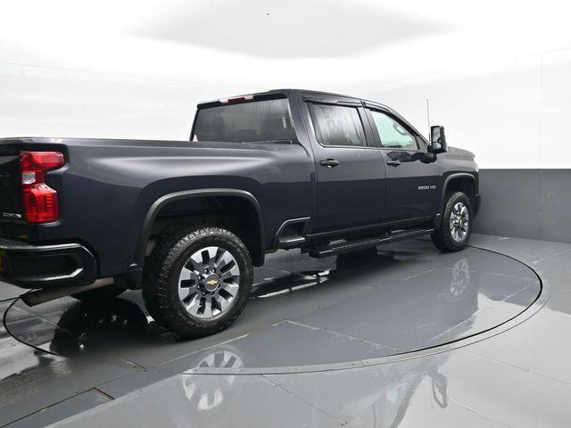 2024 Chevrolet Silverado 2500HD 4WD Crew Cab Standard Bed Custom
