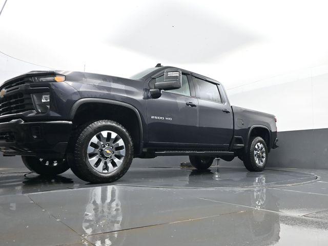 2024 Chevrolet Silverado 2500HD 4WD Crew Cab Standard Bed Custom