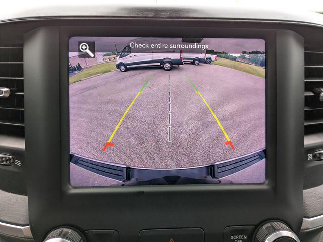 2020 Ram 1500 Big Horn Crew Cab 4x4 5'7" Box