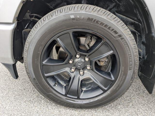 2020 Ram 1500 Big Horn Crew Cab 4x4 5'7" Box