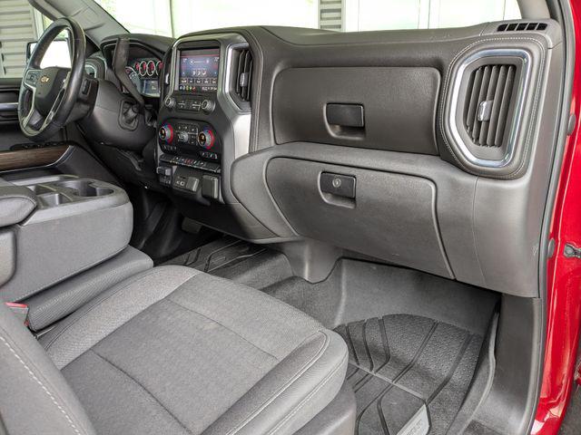 2021 Chevrolet Silverado 1500 4WD Crew Cab Short Bed LT