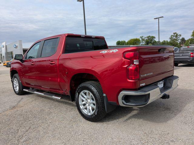 2021 Chevrolet Silverado 1500 4WD Crew Cab Short Bed LT