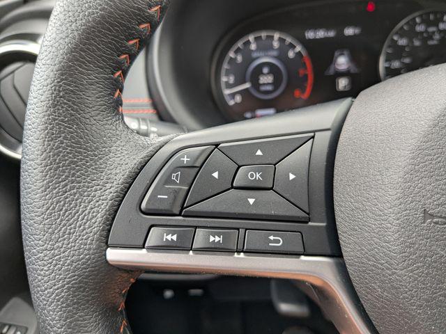 2021 Nissan Kicks SR Xtronic CVT