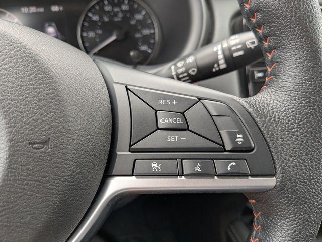 2021 Nissan Kicks SR Xtronic CVT