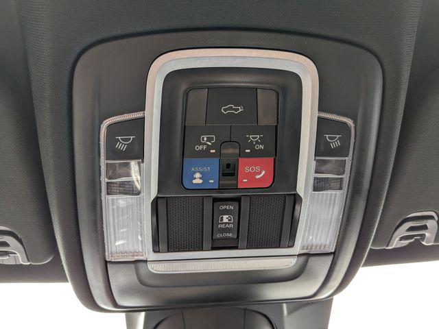 2023 Ram 1500 Laramie Crew Cab 4x4 5'7" Box
