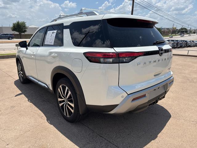 2024 Nissan Pathfinder Platinum 4WD