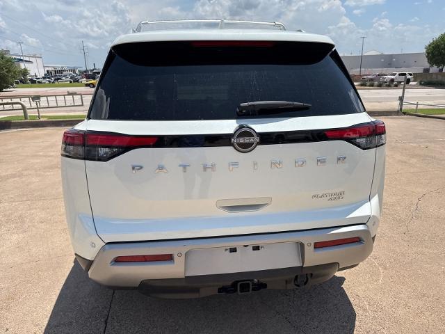 2024 Nissan Pathfinder Platinum 4WD