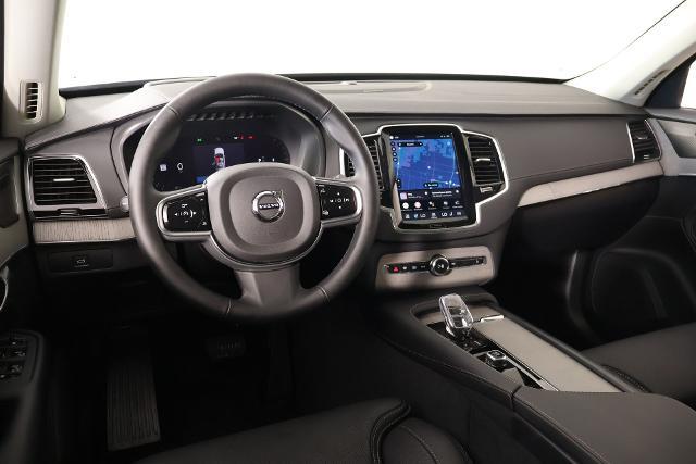 2025 Volvo XC90 B6 Ultra