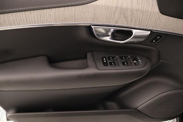 2025 Volvo XC90 B6 Ultra