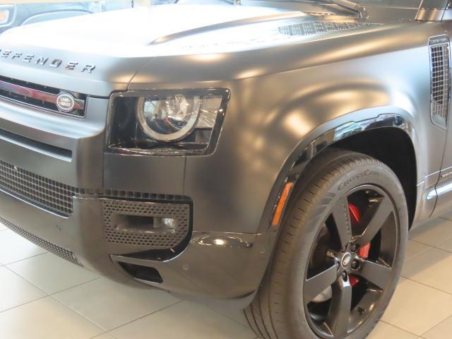 2024 Land Rover Defender 130 P400 X