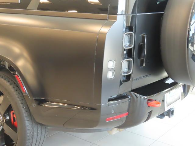 2024 Land Rover Defender 130 P400 X