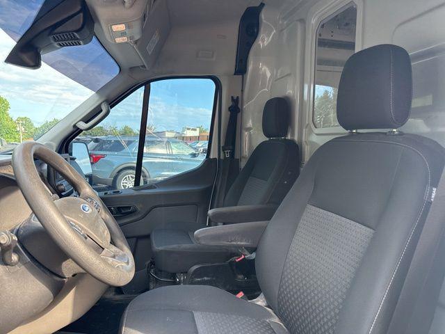 2023 Ford Transit Cargo Van Base