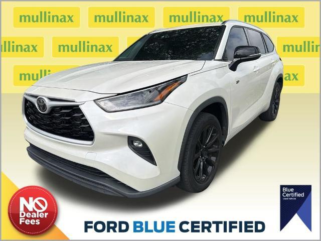2021 Toyota Highlander XLE for sale in Vero Beach, FL