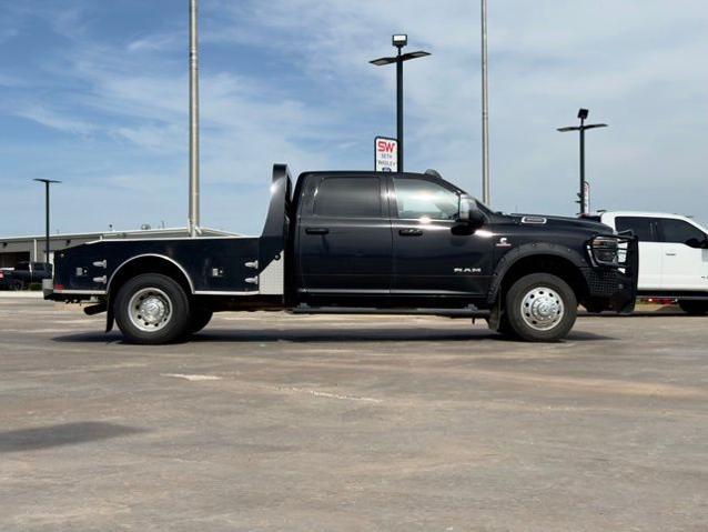2025 Ram 3500 Laramie Crew Cab 4x4 8' Box