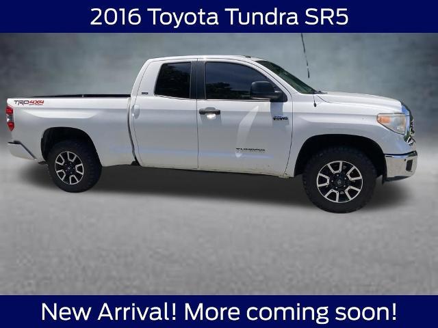 2016 Toyota Tundra SR5 5.7L V8
