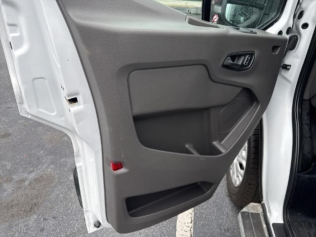 2025 Ford Transit Cargo Van Base