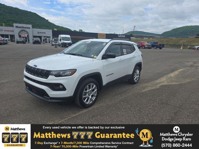 2023 Jeep Compass Latitude Lux FWD 2023 Jeep Compass Latitude Lux FWD