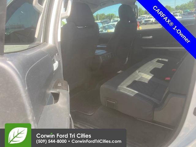 2017 Toyota Tundra SR5 5.7L V8