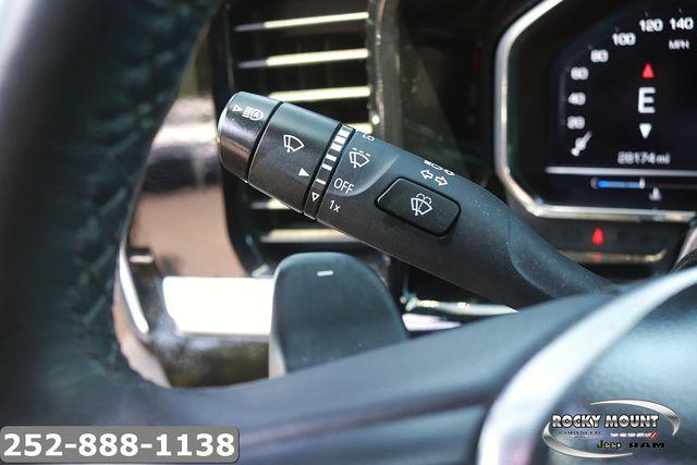 2023 GMC Sierra 1500 4WD Crew Cab Short Box SLT