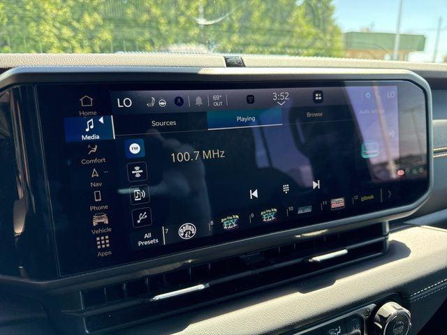2024 Jeep Wrangler 4-Door Sahara 4x4