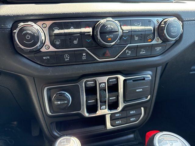 2024 Jeep Wrangler 4-Door Sahara 4x4