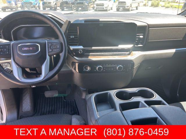 2023 GMC Sierra 1500 4WD Crew Cab Short Box SLE