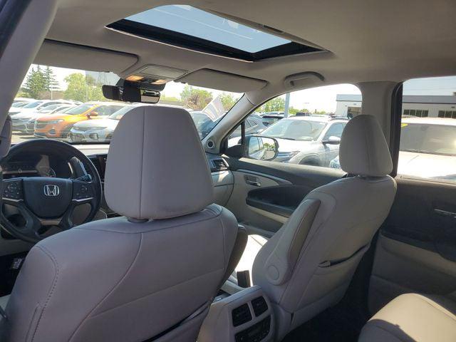 2022 Honda Pilot AWD Black Edition