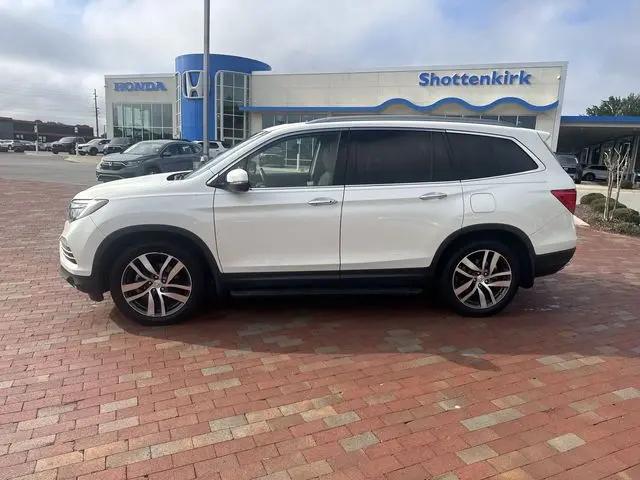 2017 Honda Pilot Touring