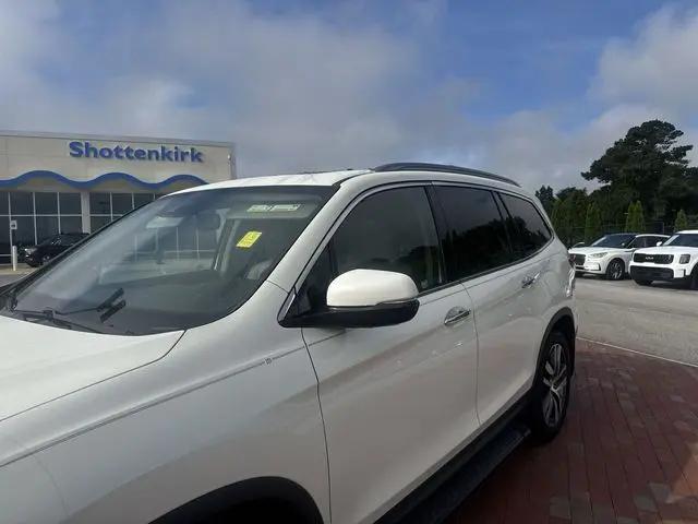 2017 Honda Pilot Touring