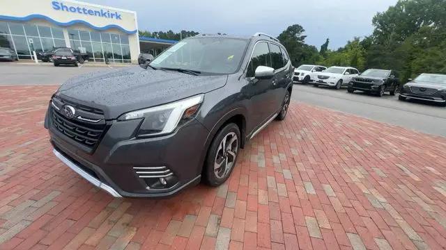 2023 Subaru Forester Touring