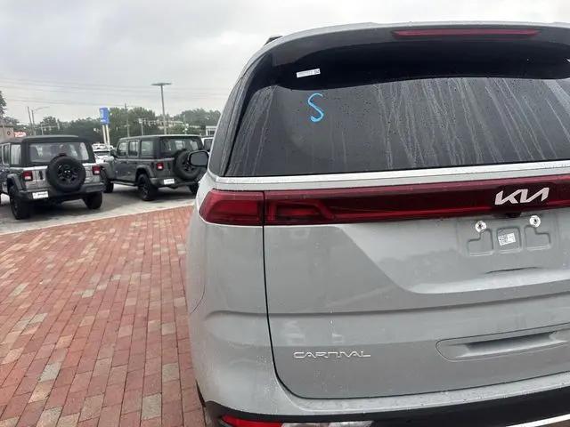 2024 Kia Carnival MPV SX