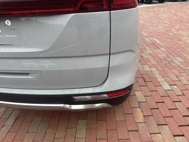 2024 Kia Carnival MPV SX