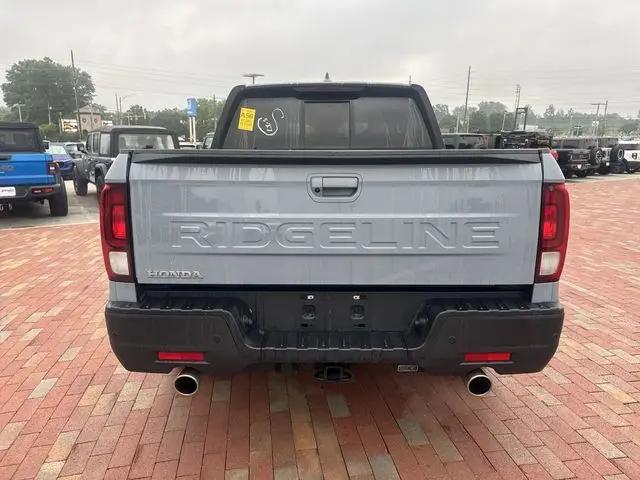 2025 Honda Ridgeline Black Edition