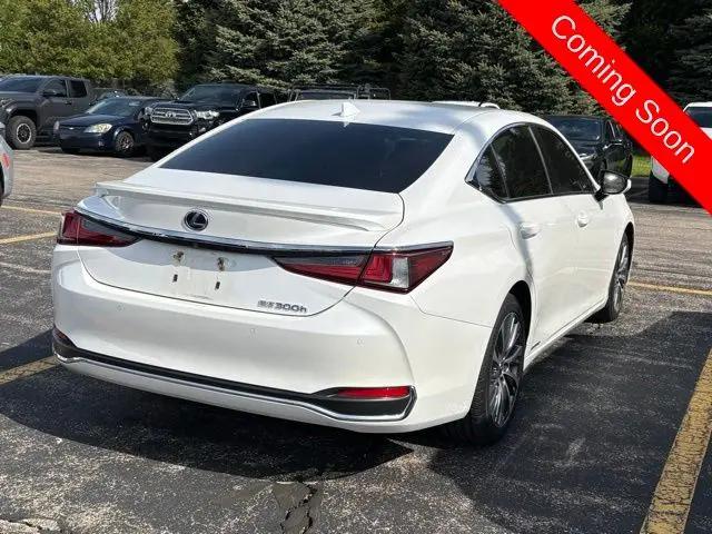 2019 Lexus ES 300h ES 300h