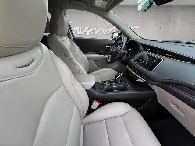 2023 Cadillac XT4 FWD Luxury
